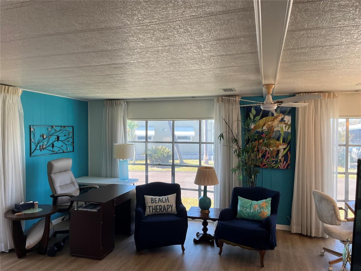 609 CERVINA DRIVE — photo 10 of 38