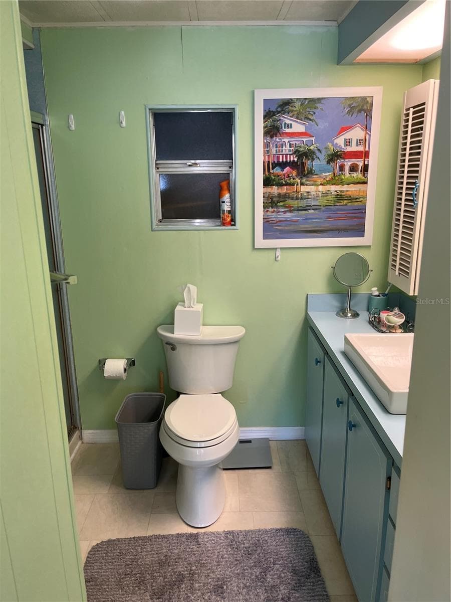 609 CERVINA DRIVE — photo 31 of 38