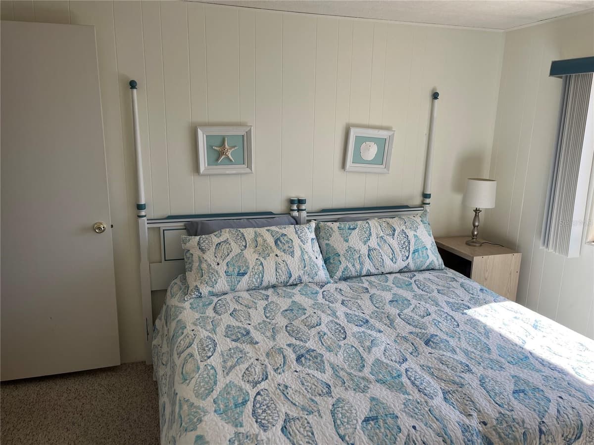 609 CERVINA DRIVE — photo 20 of 38
