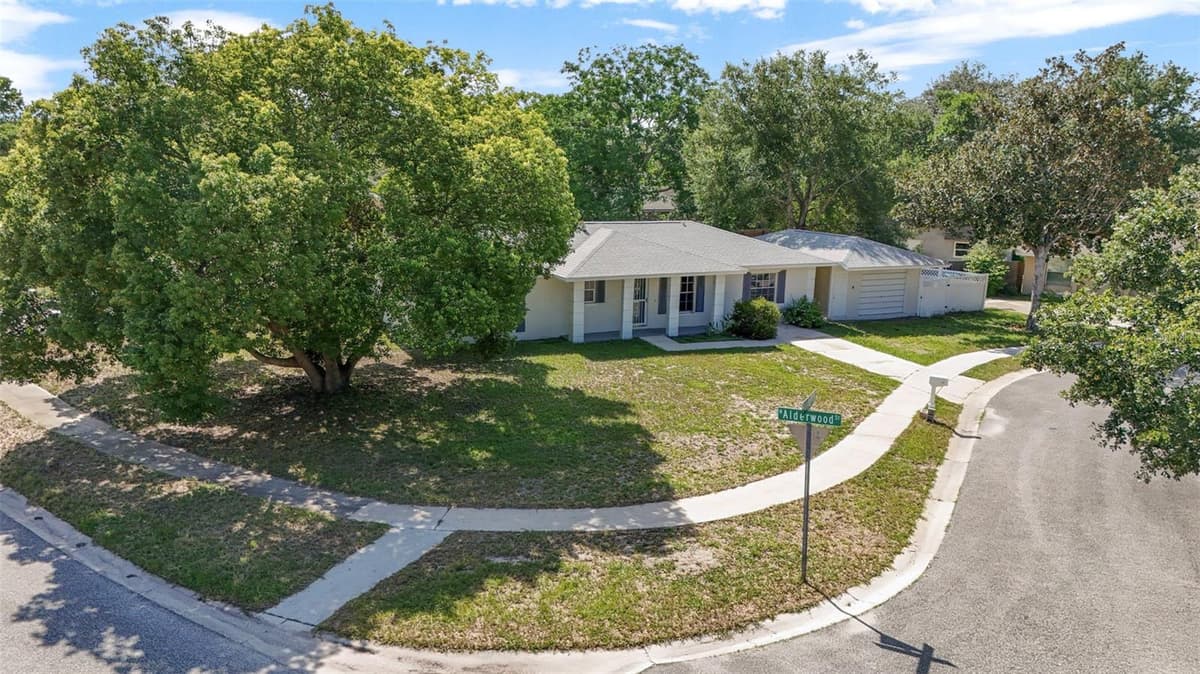 142 BAYBERRY COURT — photo 3 of 25
