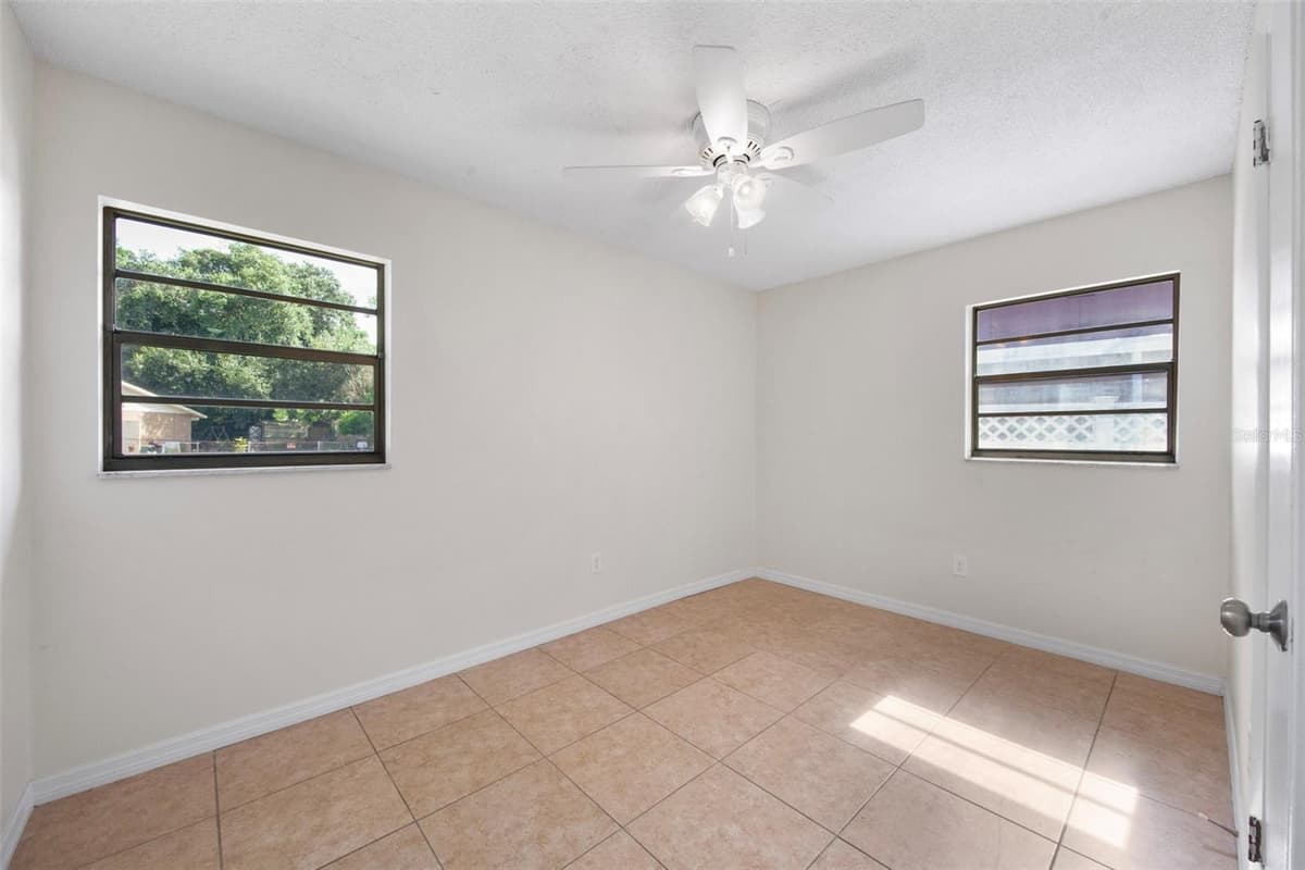 142 BAYBERRY COURT — photo 14 of 25