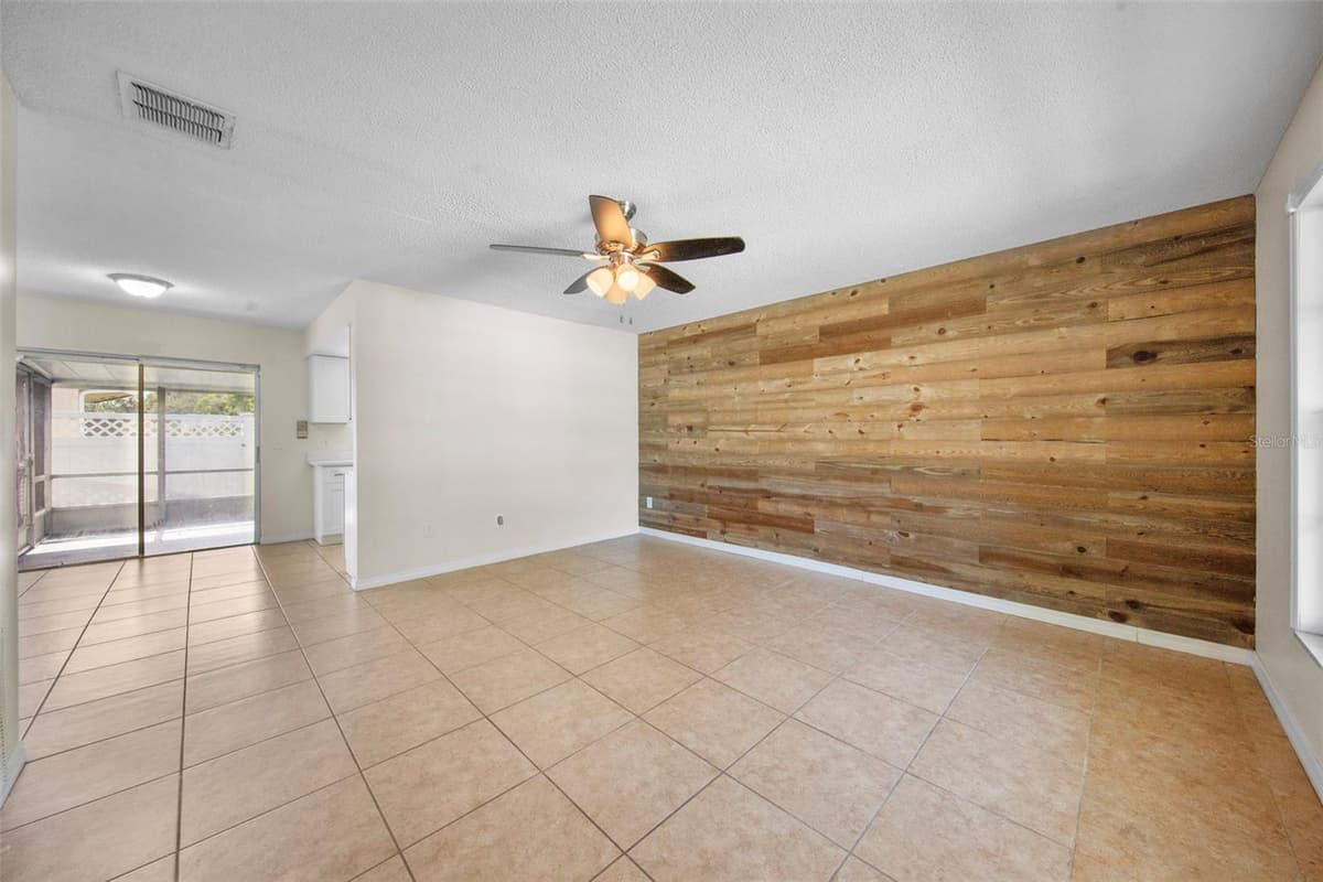 142 BAYBERRY COURT — photo 5 of 25