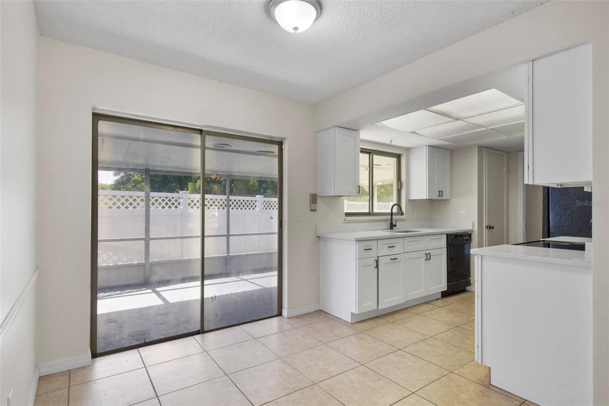 142 BAYBERRY COURT — photo 12 of 25