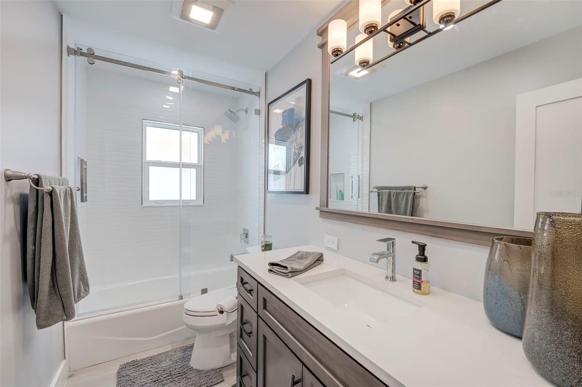 5204 TOWER DRIVE — photo 24 of 45