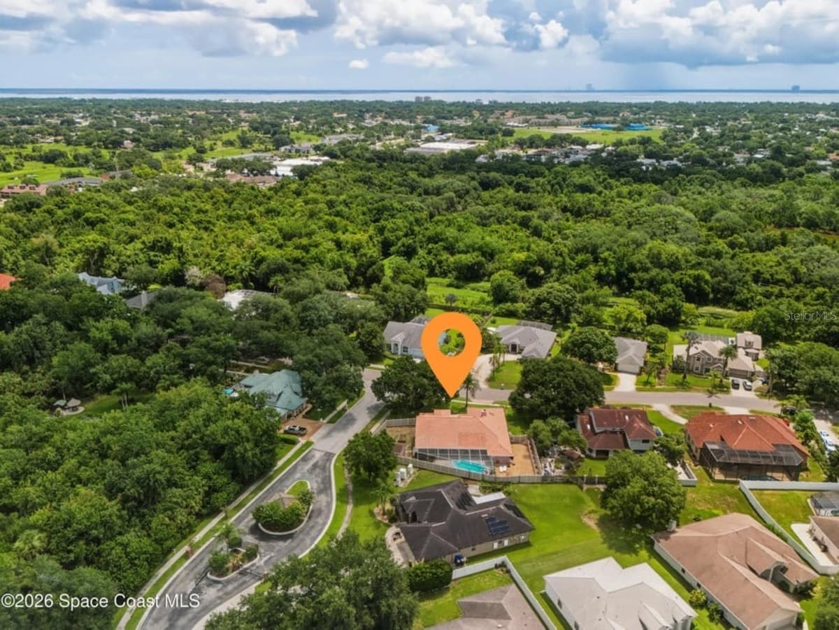 4562 HELENA DRIVE — photo 43 of 44