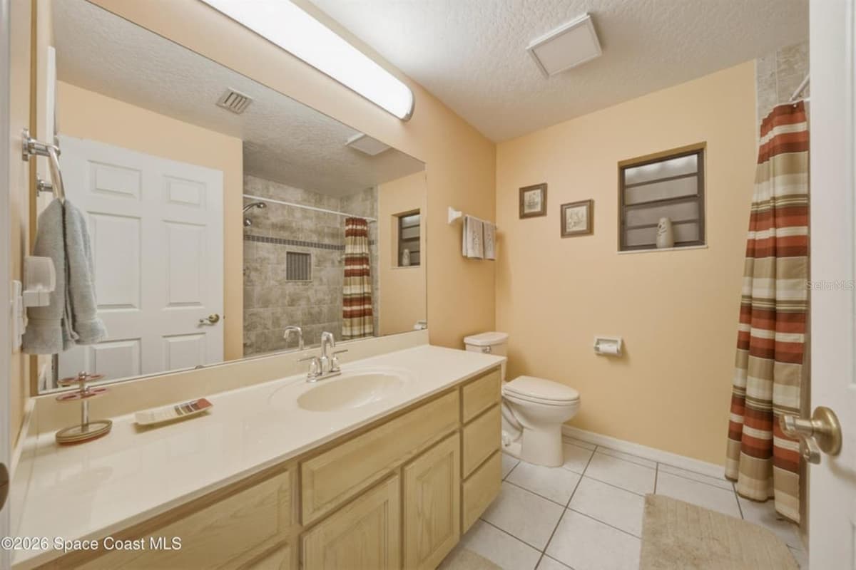 4562 HELENA DRIVE — photo 29 of 44