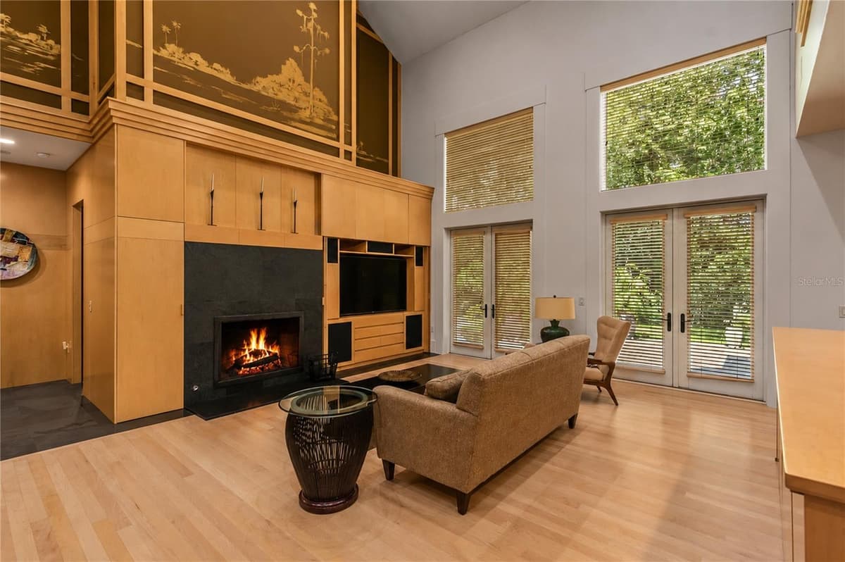 5004 5TH AVENUE — photo 8 of 64
