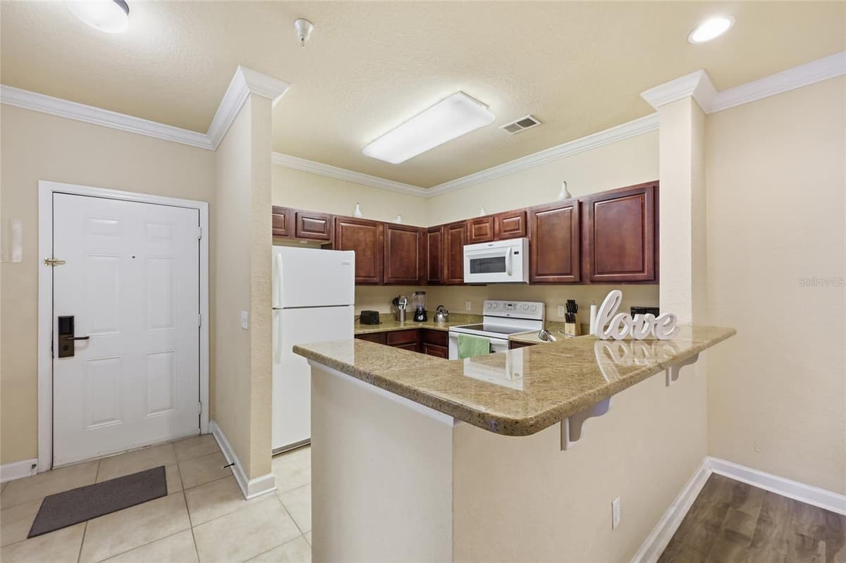 8020 TUSCANY WAY — photo 6 of 39