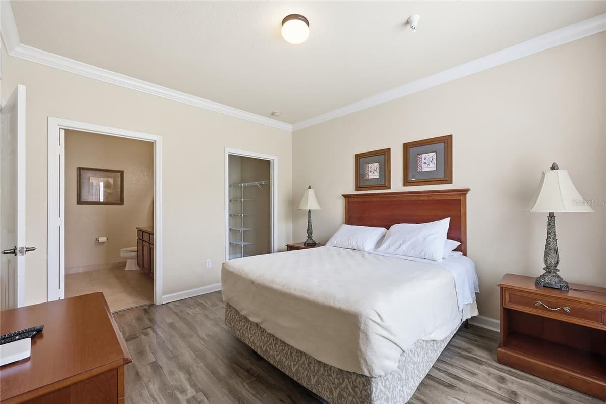 8020 TUSCANY WAY — photo 17 of 39