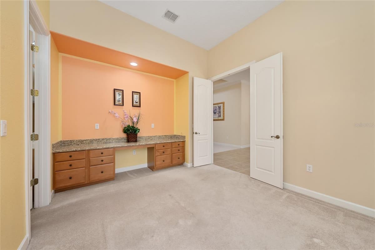 6230 BORDEAUX CIRCLE — photo 20 of 57
