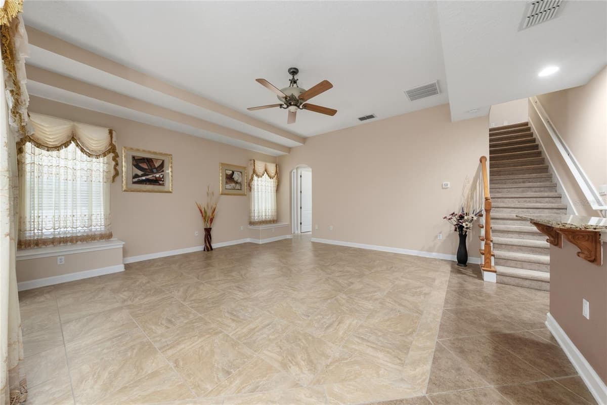 6230 BORDEAUX CIRCLE — photo 33 of 57
