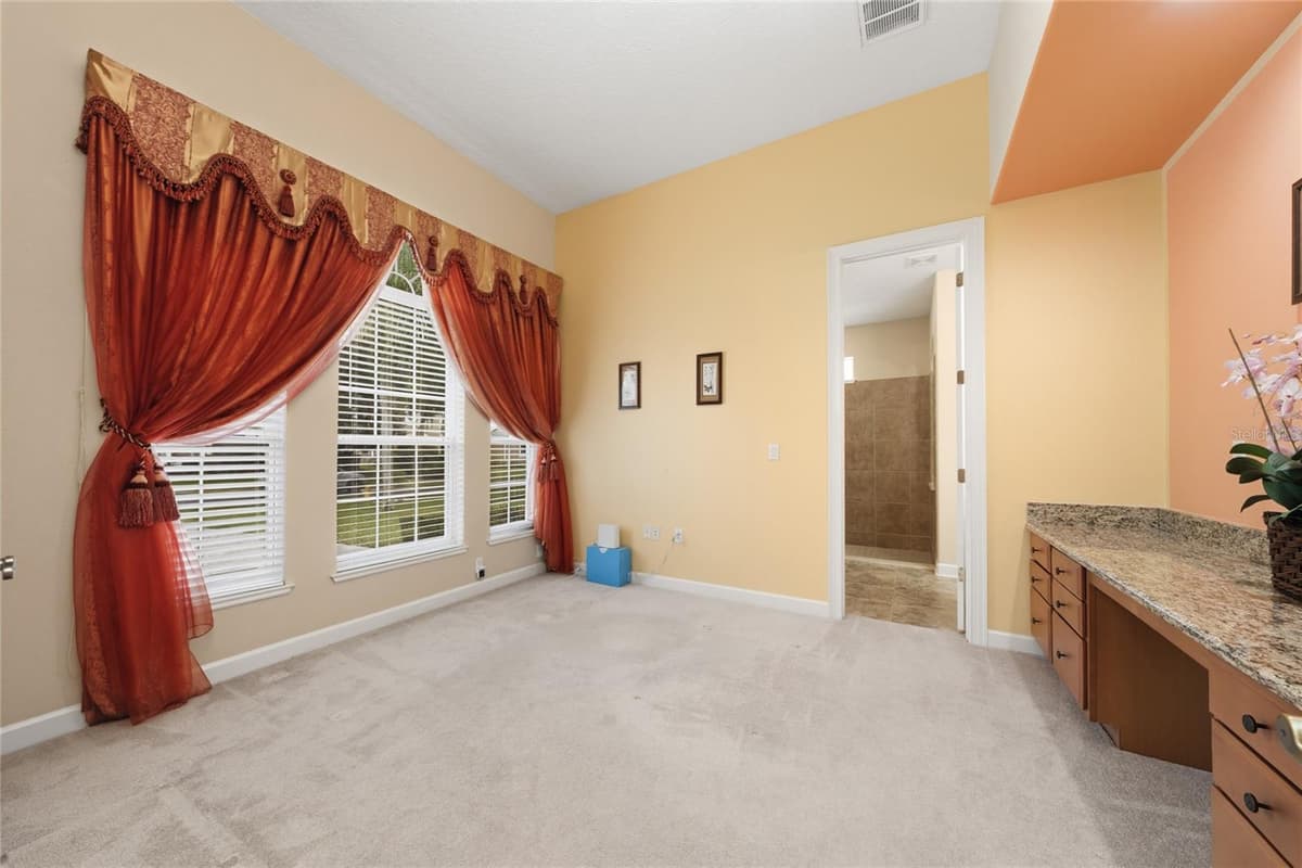 6230 BORDEAUX CIRCLE — photo 19 of 57