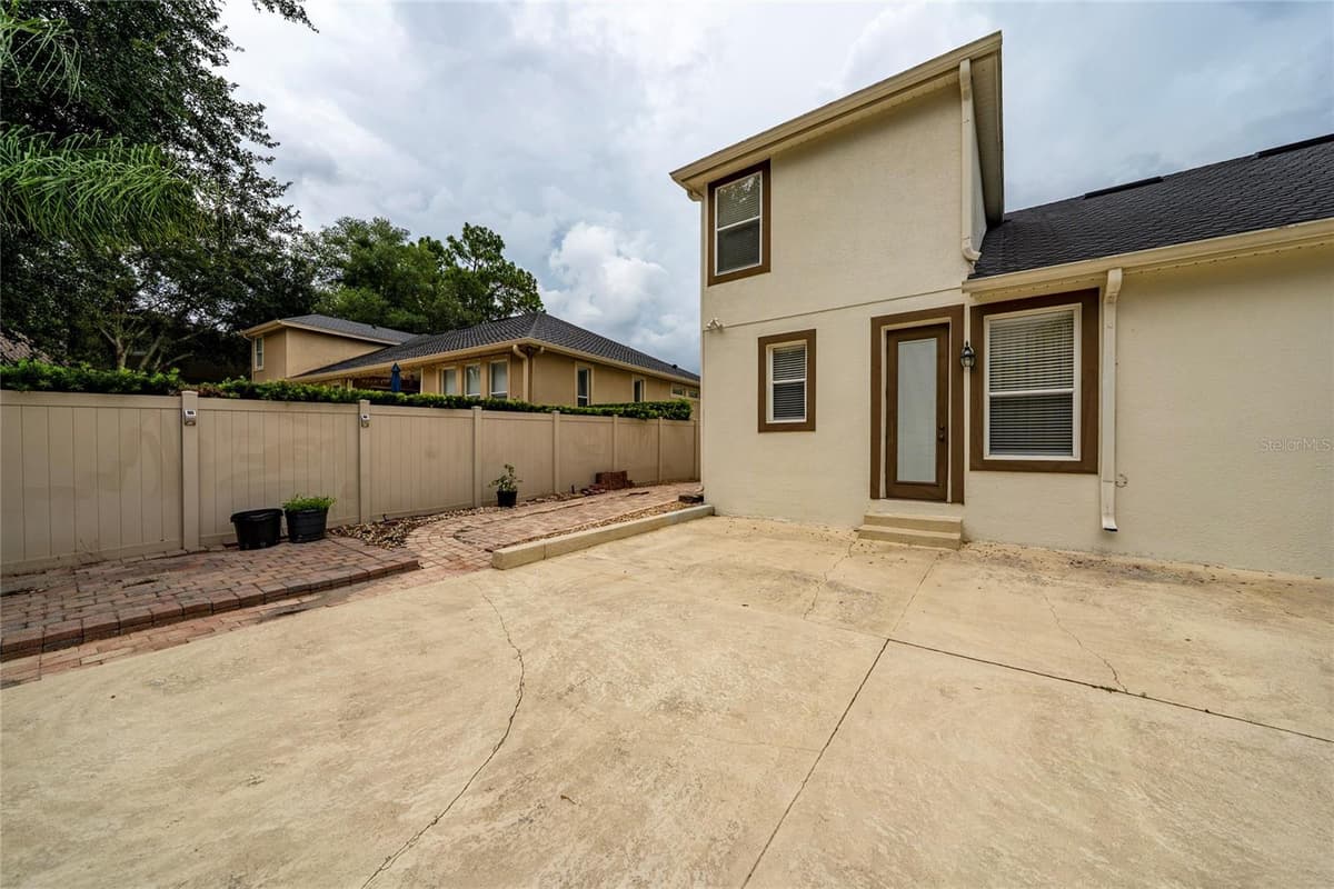 6230 BORDEAUX CIRCLE — photo 55 of 57