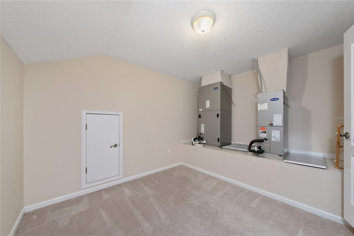 6230 BORDEAUX CIRCLE — photo 46 of 57