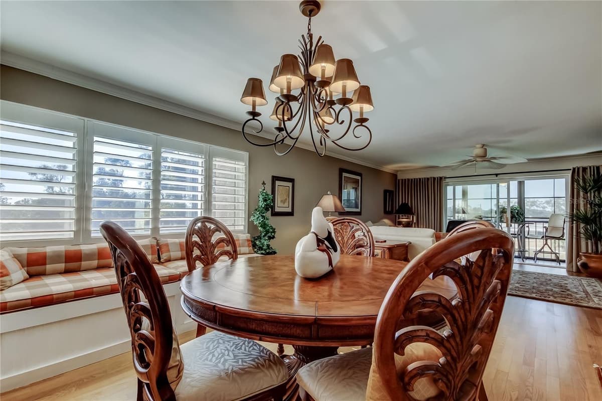 9450 HARBOR GREENS WAY — photo 17 of 51