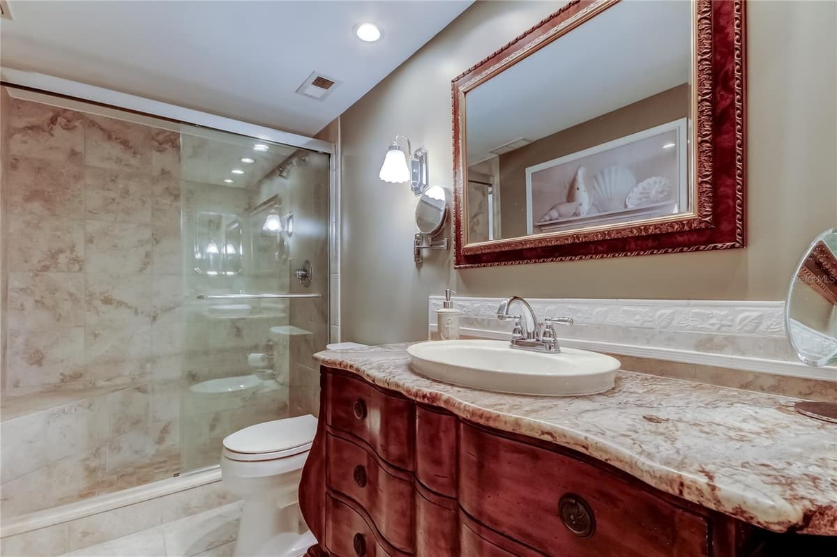 9450 HARBOR GREENS WAY — photo 27 of 51