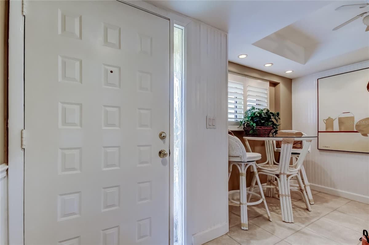 9450 HARBOR GREENS WAY — photo 3 of 51