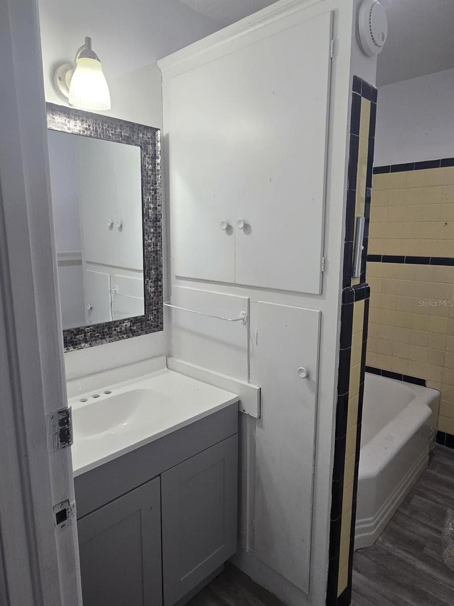 3328 AVENUE T — photo 10 of 16