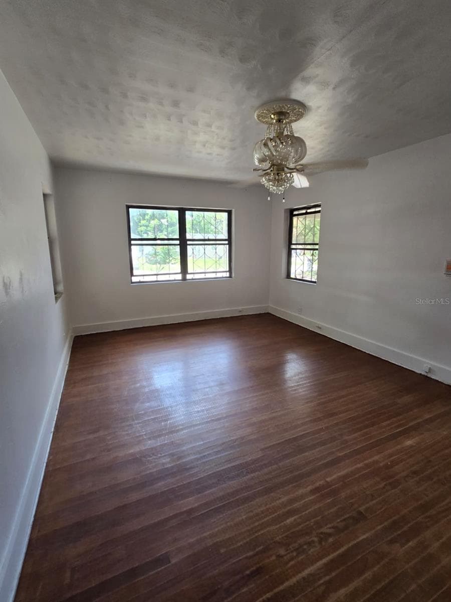 3328 AVENUE T — photo 7 of 16