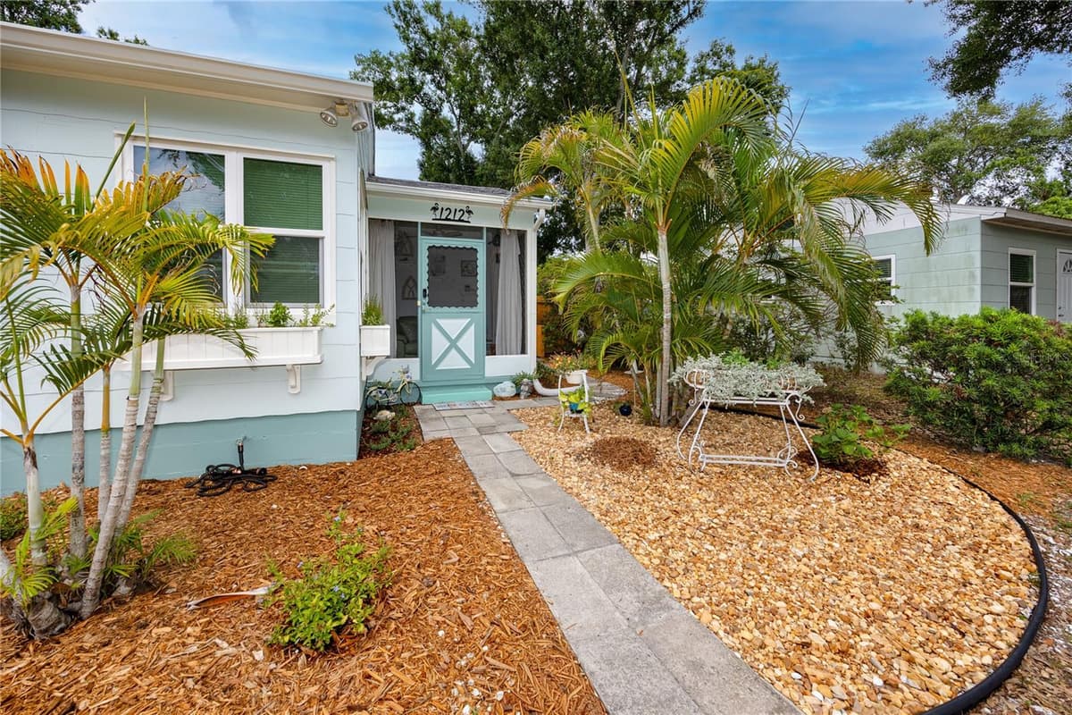 1212 HULL STREET — photo 37 of 66