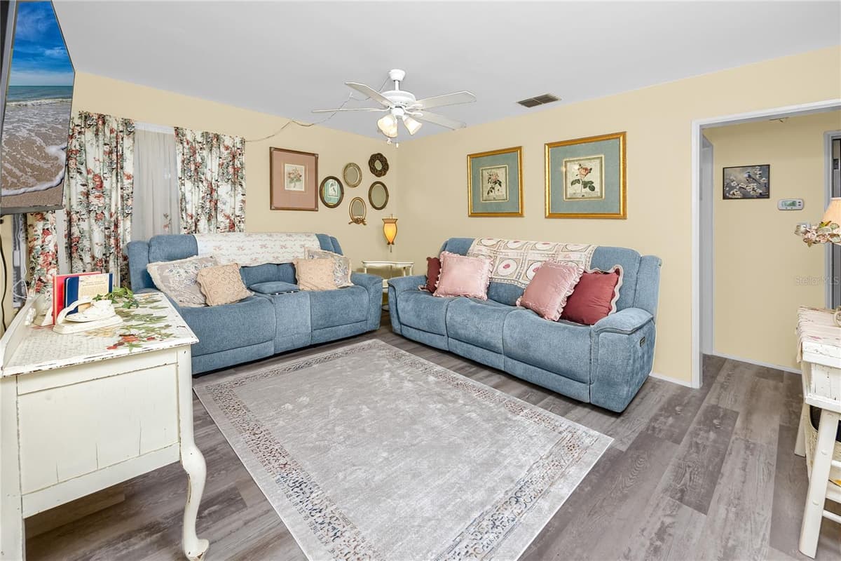 1212 HULL STREET — photo 10 of 66