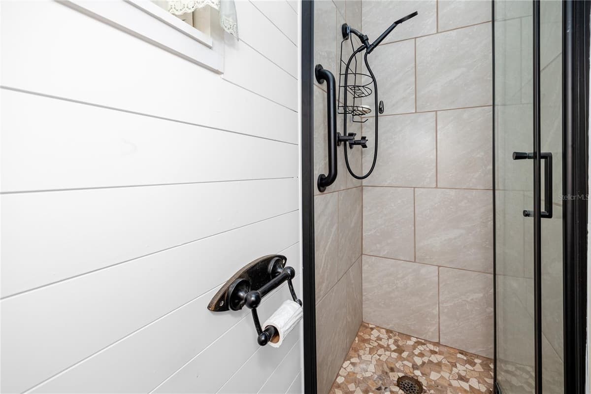 1212 HULL STREET — photo 35 of 66