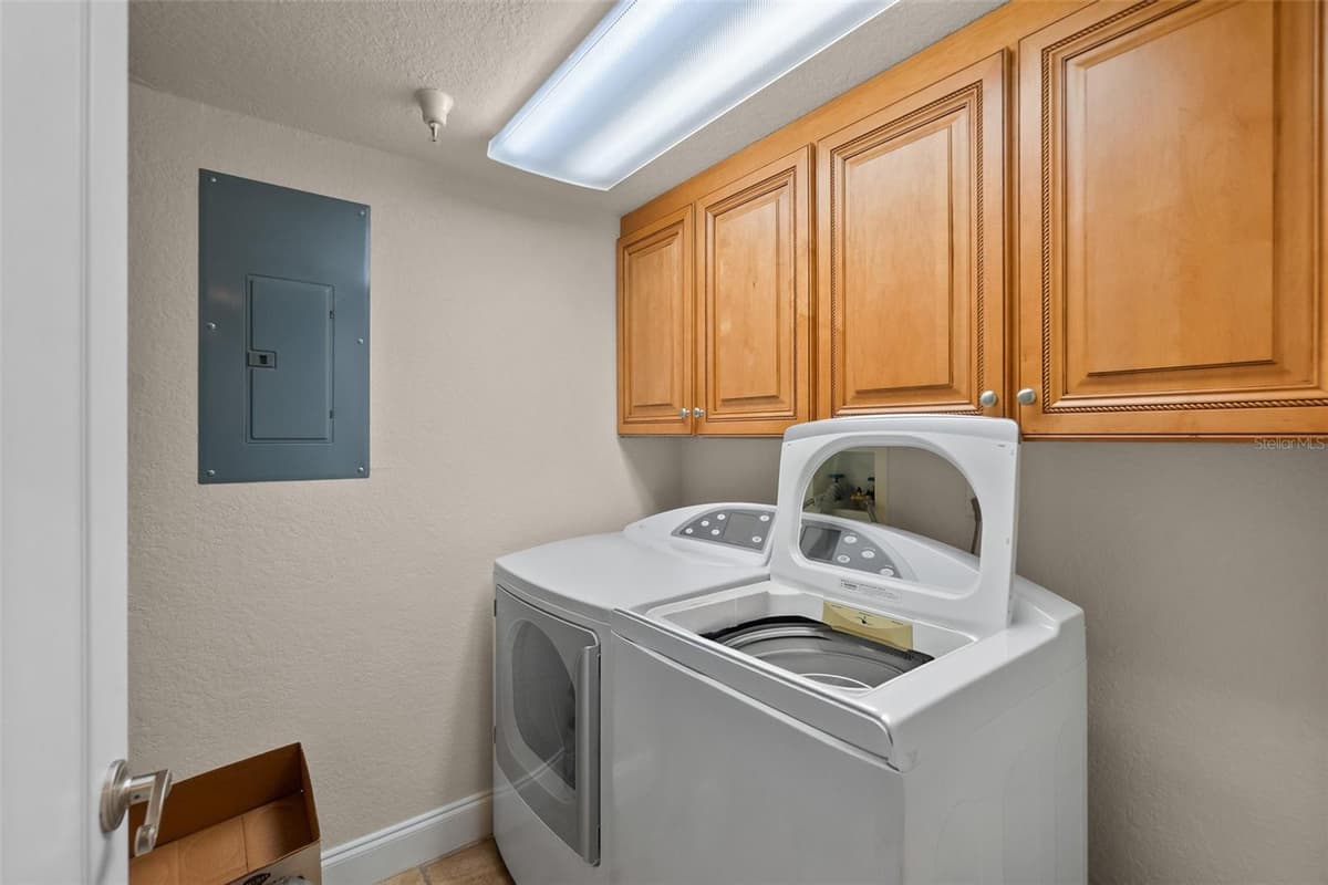 2937 ATLANTIC AVENUE — photo 35 of 53