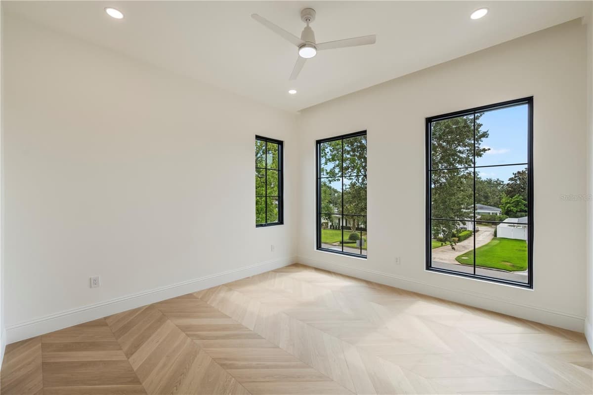 1525 GRANVILLE DRIVE — photo 37 of 56