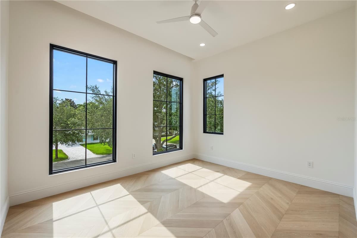 1525 GRANVILLE DRIVE — photo 35 of 56