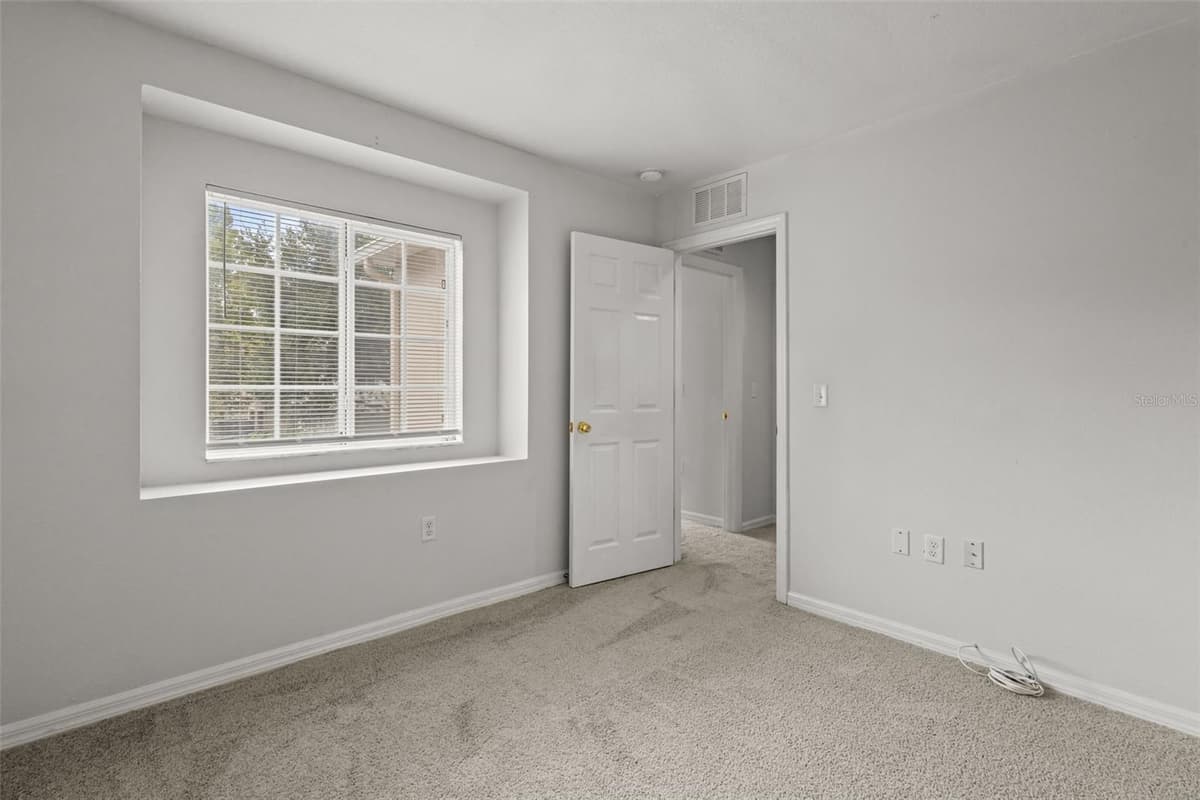 2972 ROYAL TUSCAN LANE — photo 25 of 32