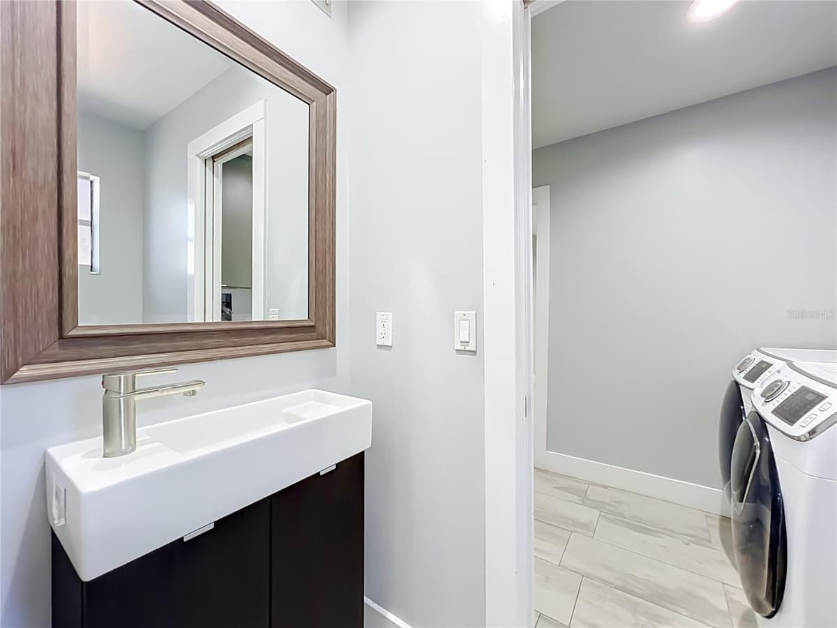 1215 DUNCAN COURT — photo 60 of 75