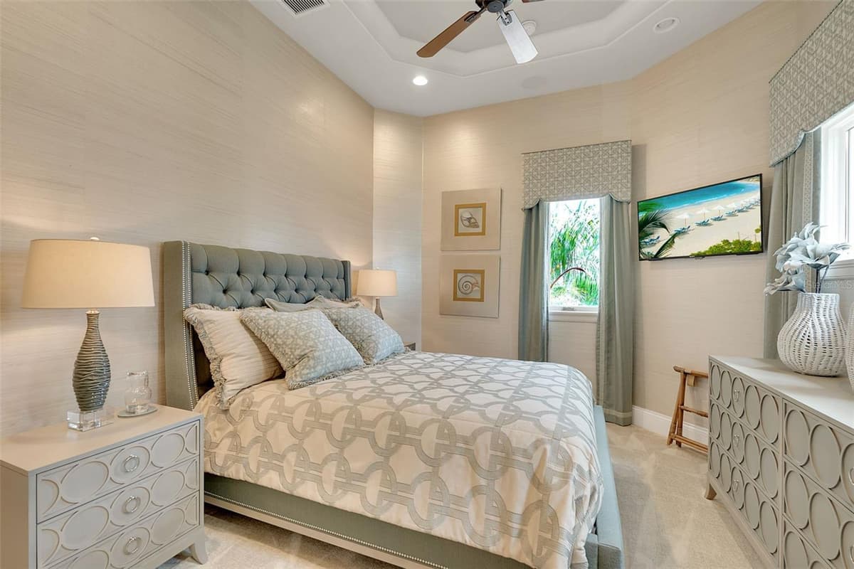 1372 HARBOR DRIVE — photo 54 of 70