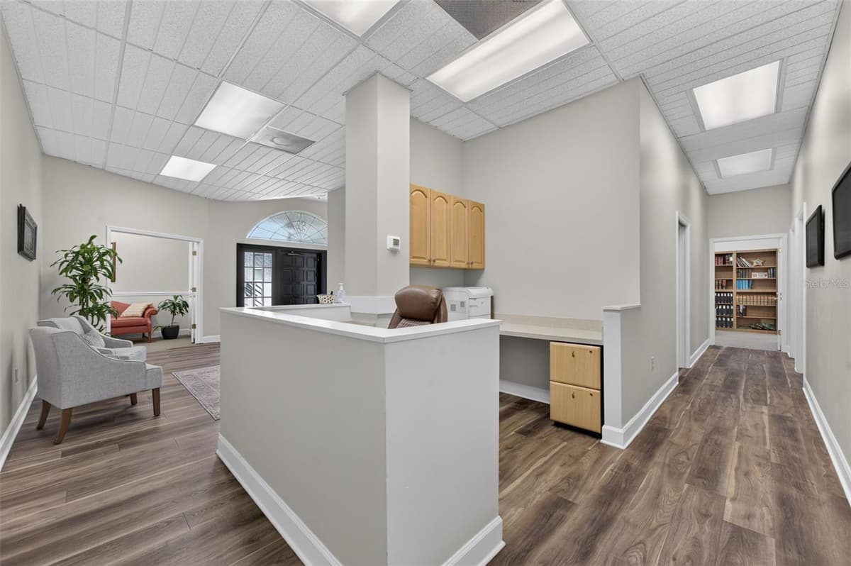 1477 FAIRBANKS AVENUE — photo 15 of 70