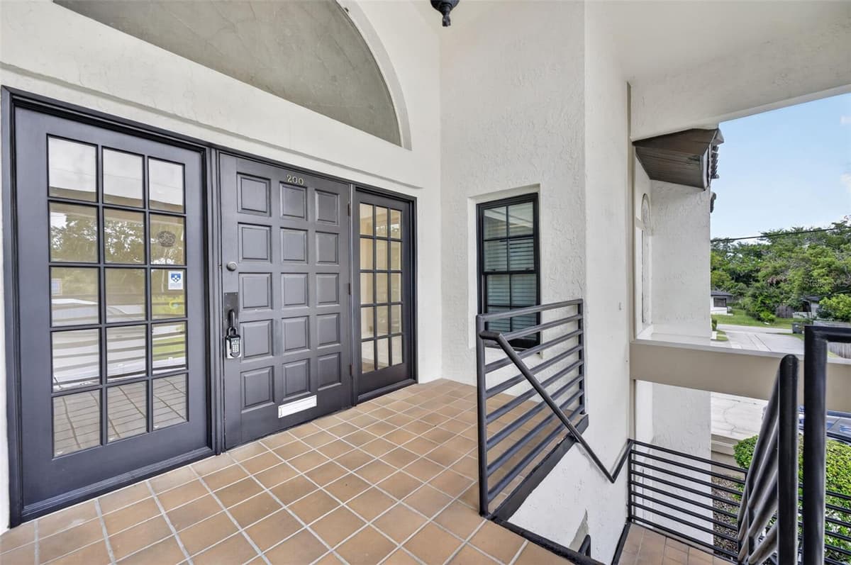 1477 FAIRBANKS AVENUE — photo 39 of 70