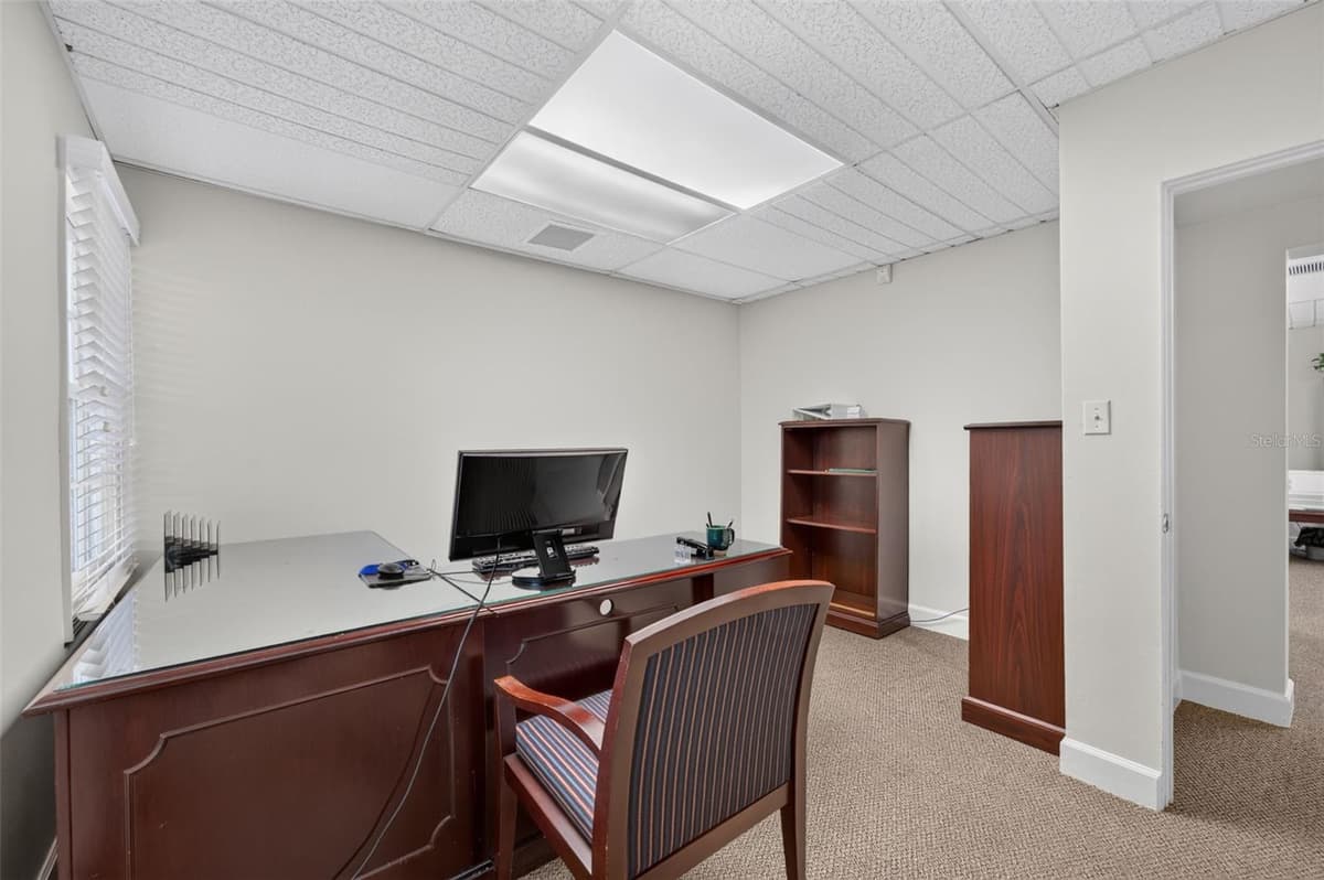 1477 FAIRBANKS AVENUE — photo 35 of 70