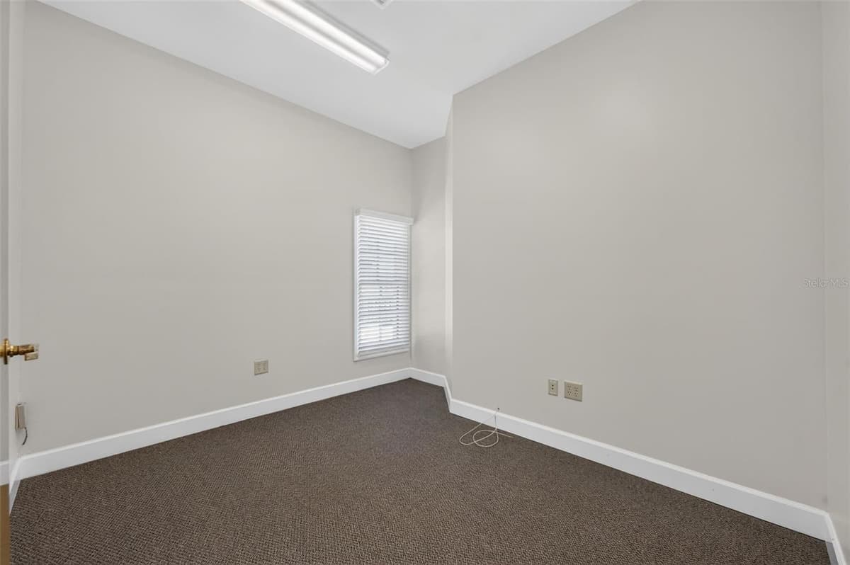 1477 FAIRBANKS AVENUE — photo 57 of 70