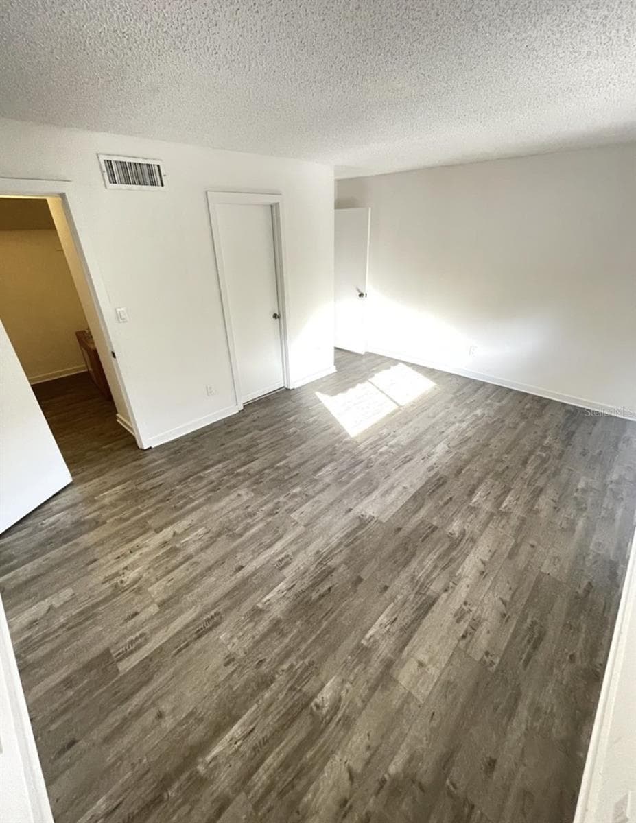 695 & 693 BELFLOWER PLACE — photo 18 of 21