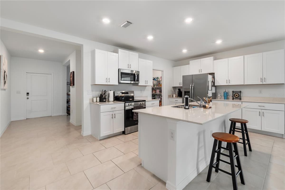 17177 MONTE ISOLA WAY — photo 9 of 30