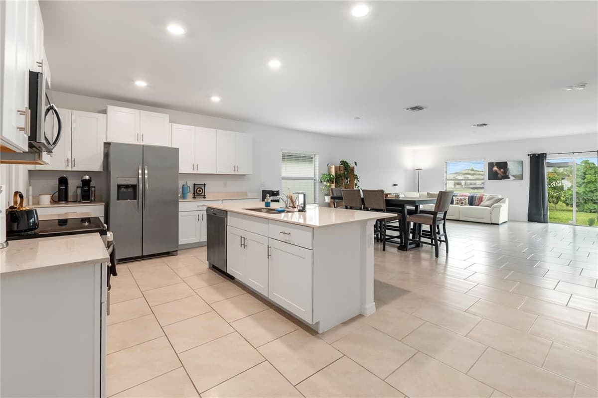 17177 MONTE ISOLA WAY — photo 7 of 30