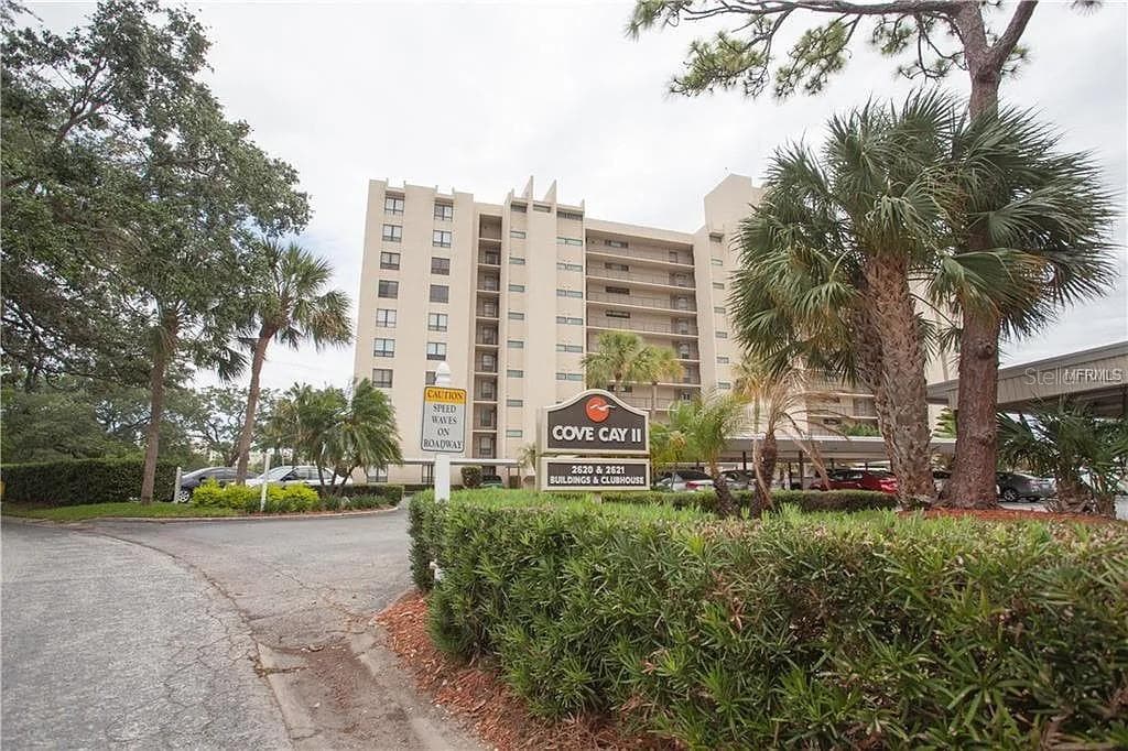 2621 COVE CAY DRIVE — photo 1 of 12