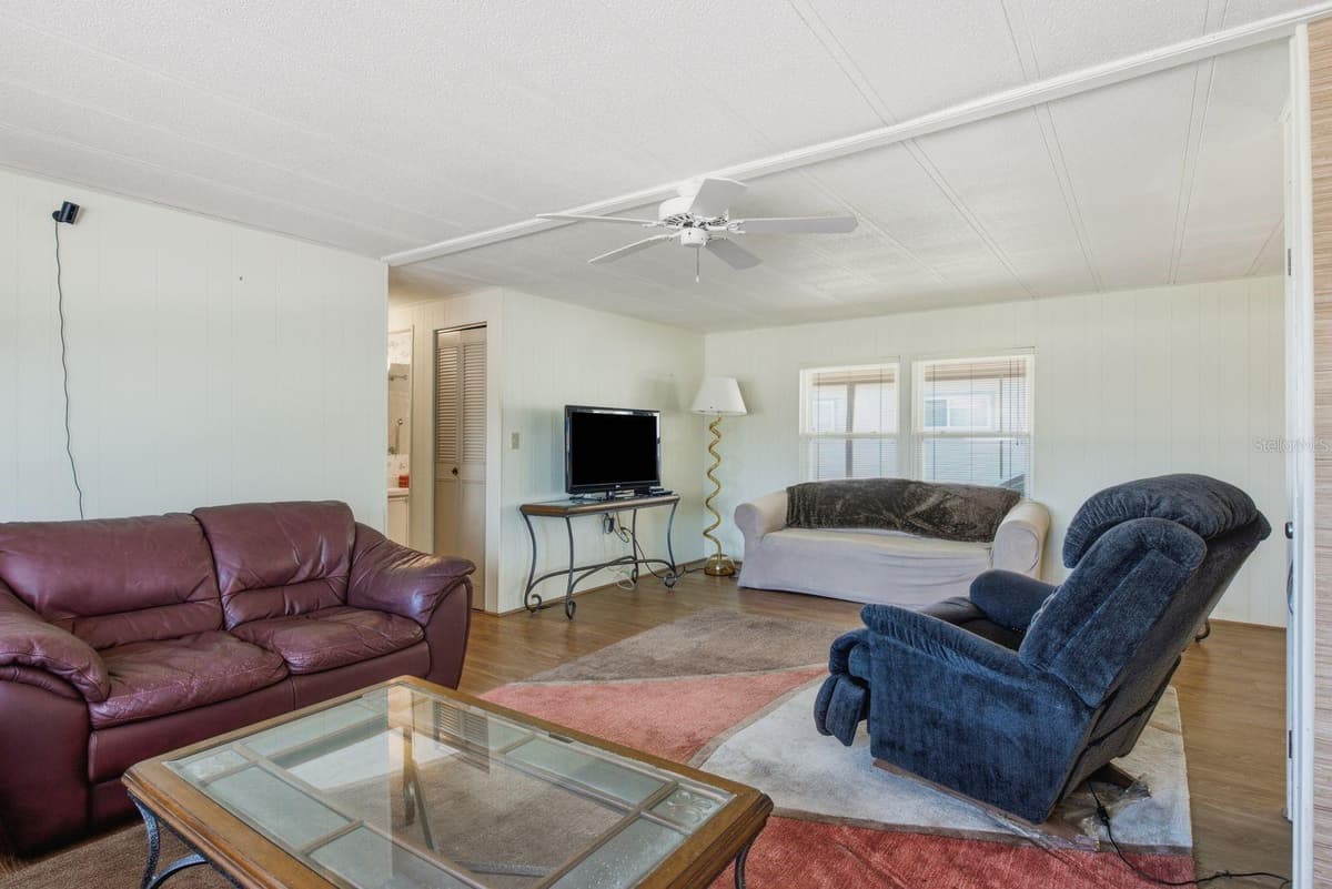 39820 US HIGHWAY 19 — photo 15 of 40