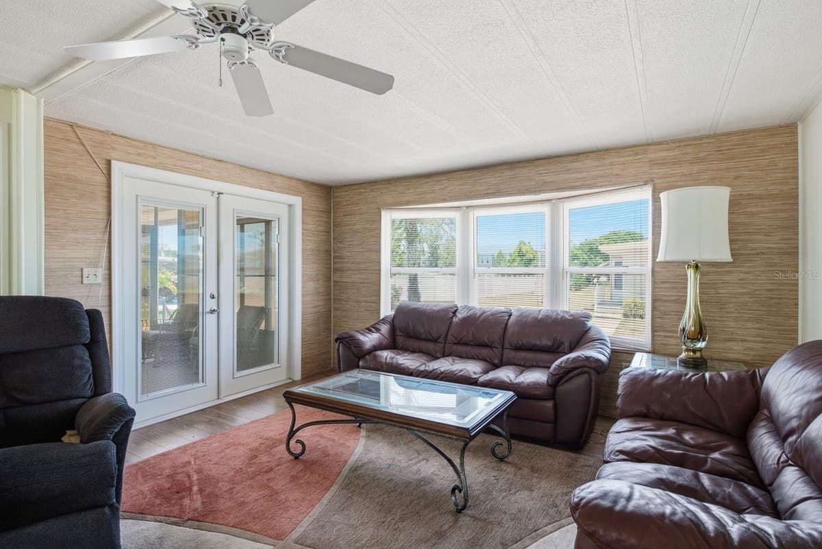 39820 US HIGHWAY 19 — photo 14 of 40