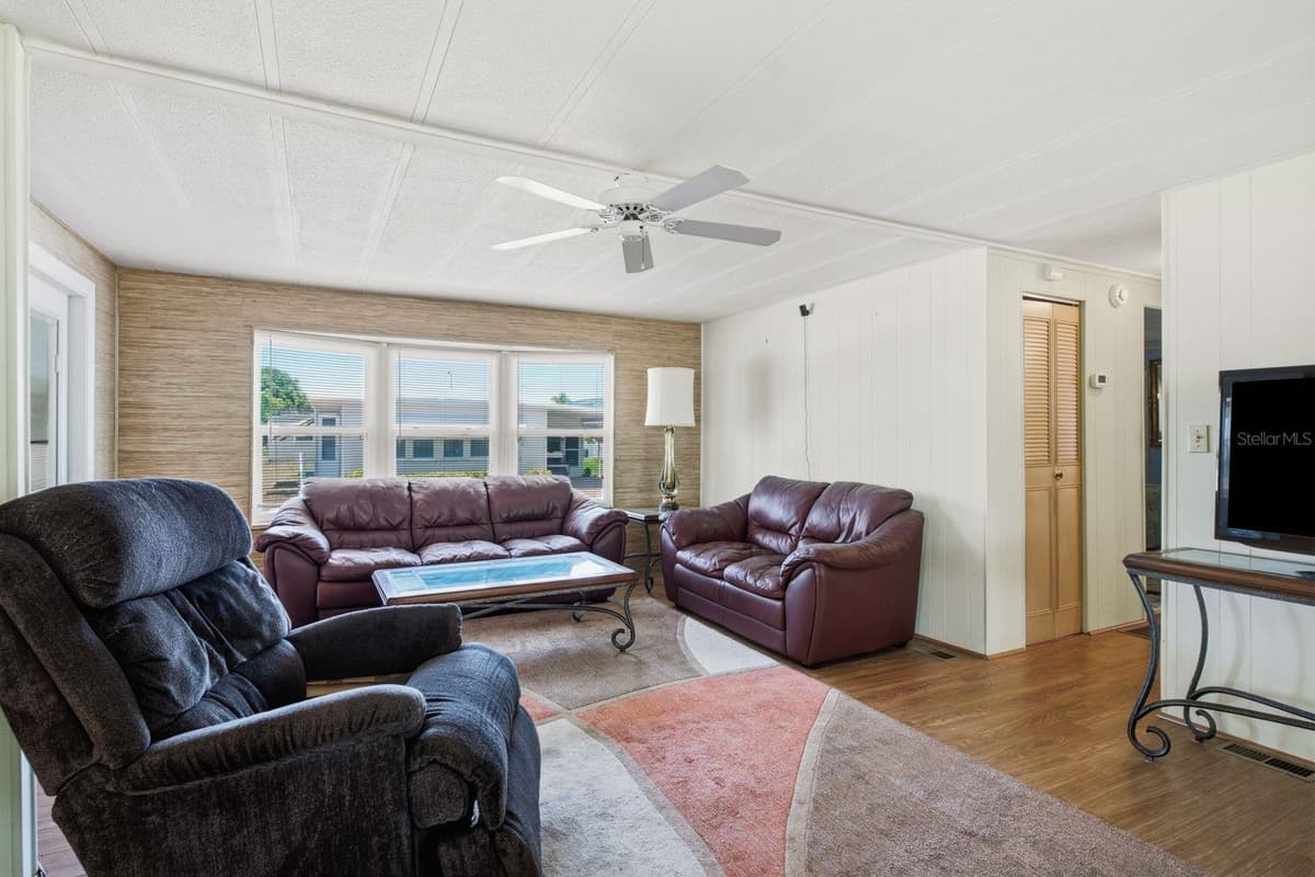 39820 US HIGHWAY 19 — photo 13 of 40