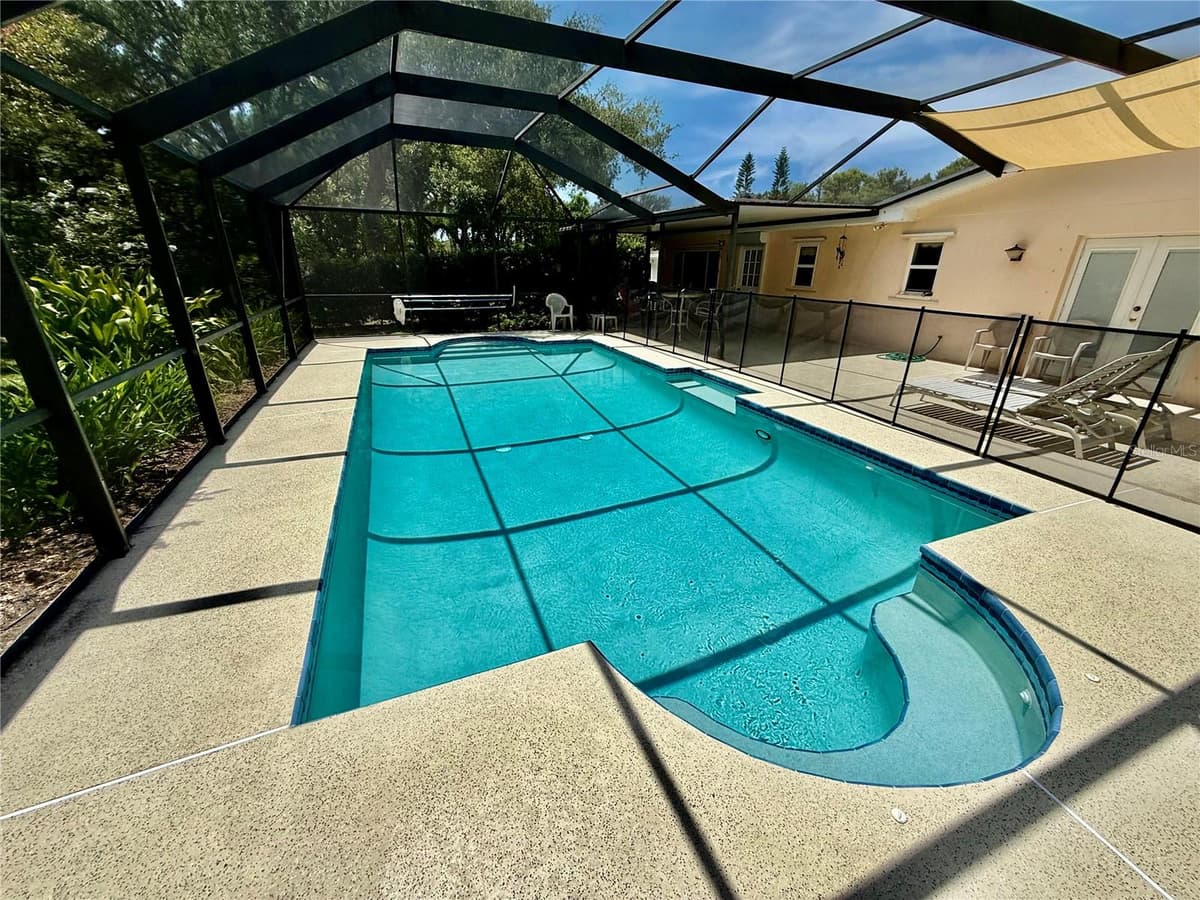 918 BAY BREEZE TERRACE — photo 3 of 100