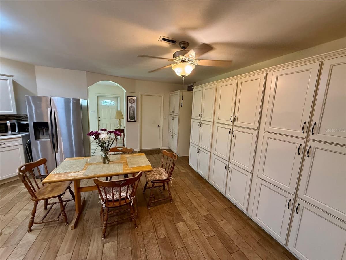 918 BAY BREEZE TERRACE — photo 15 of 100