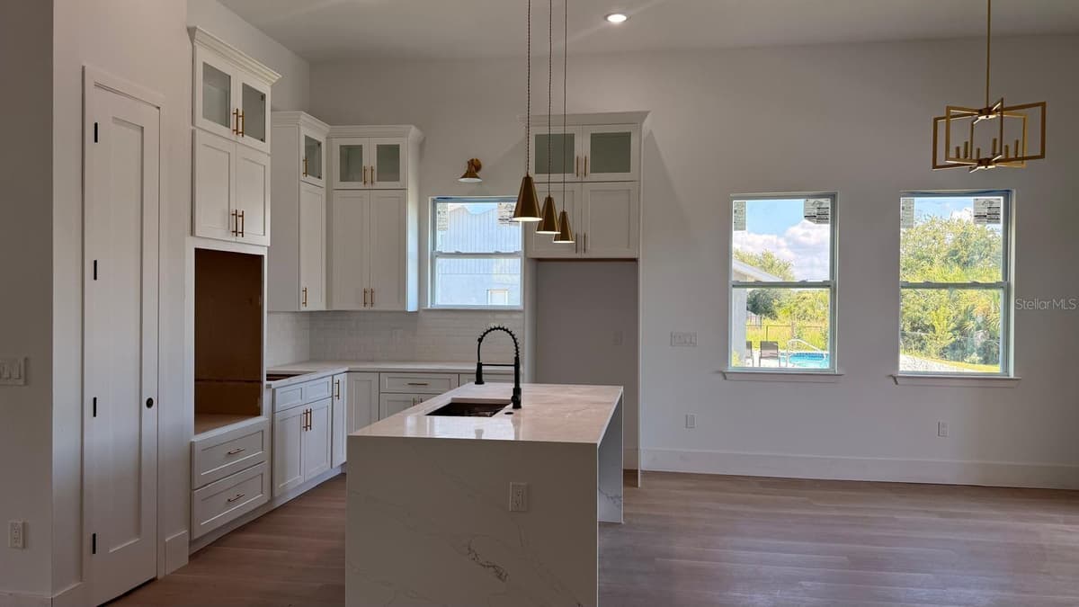 9351 ATHEL DRIVE — photo 2 of 22