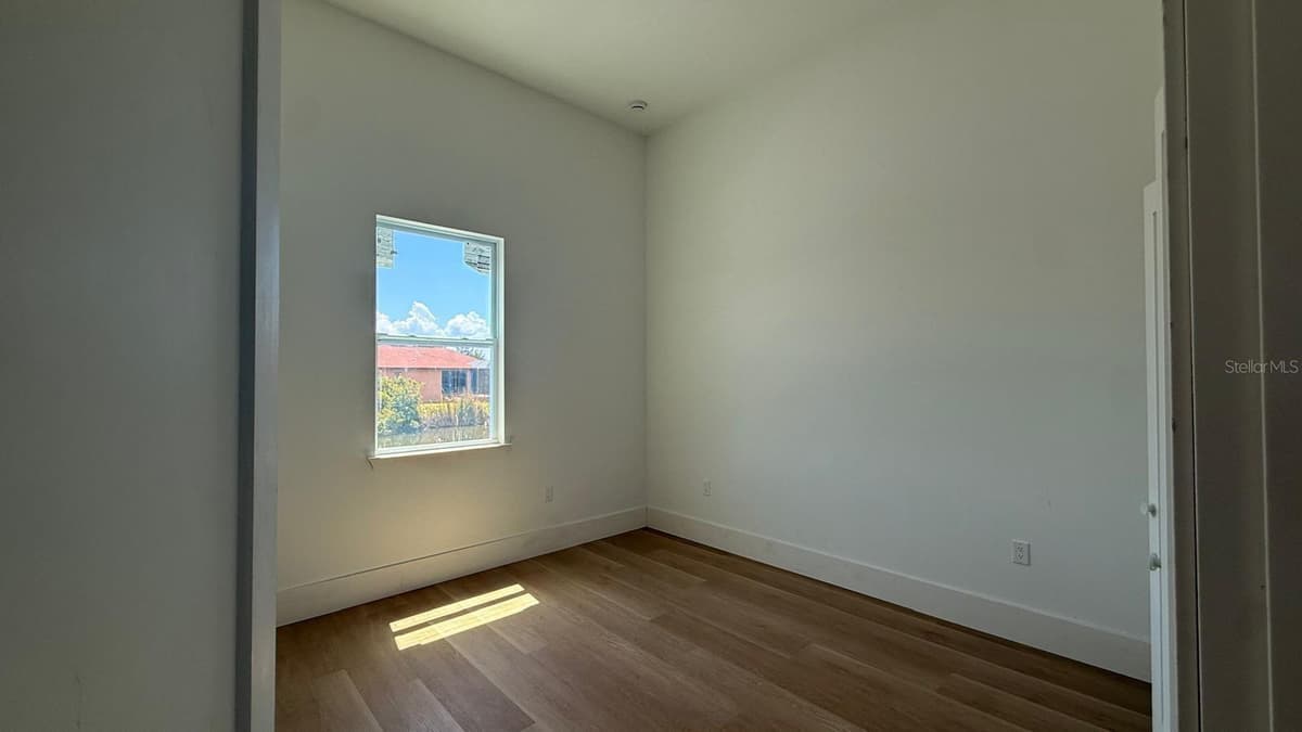 9351 ATHEL DRIVE — photo 13 of 22