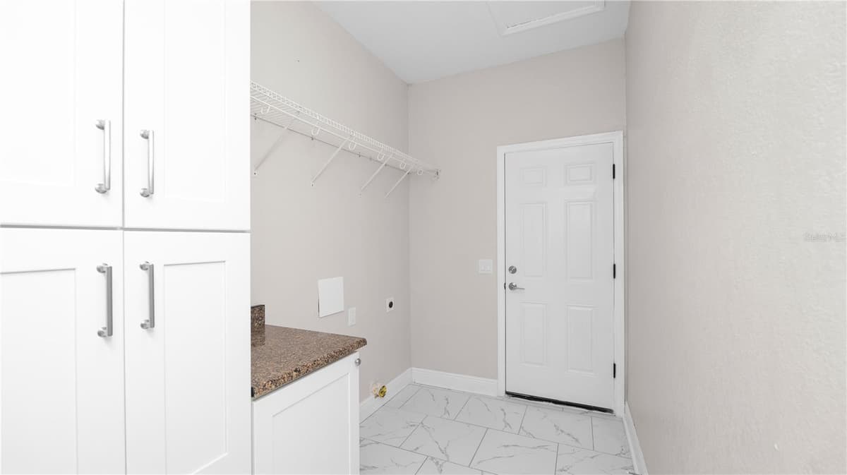 611 MORGAN ROAD — photo 41 of 86
