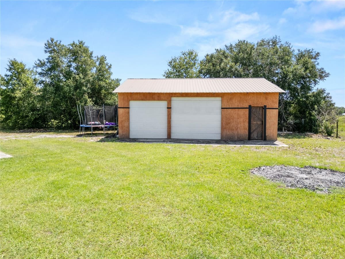611 MORGAN ROAD — photo 80 of 86