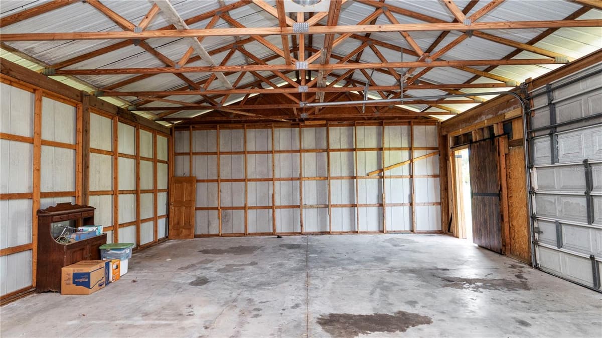 611 MORGAN ROAD — photo 84 of 86